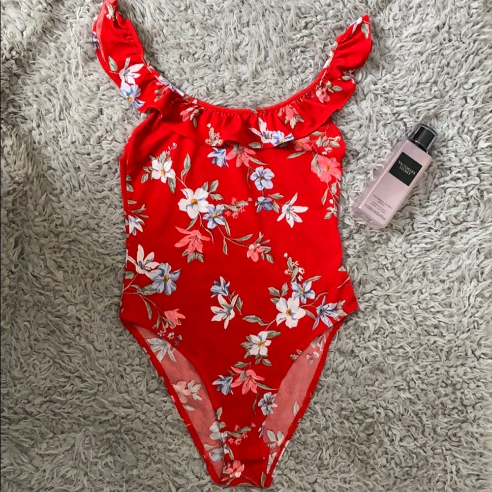 Sleeveless Bodysuit